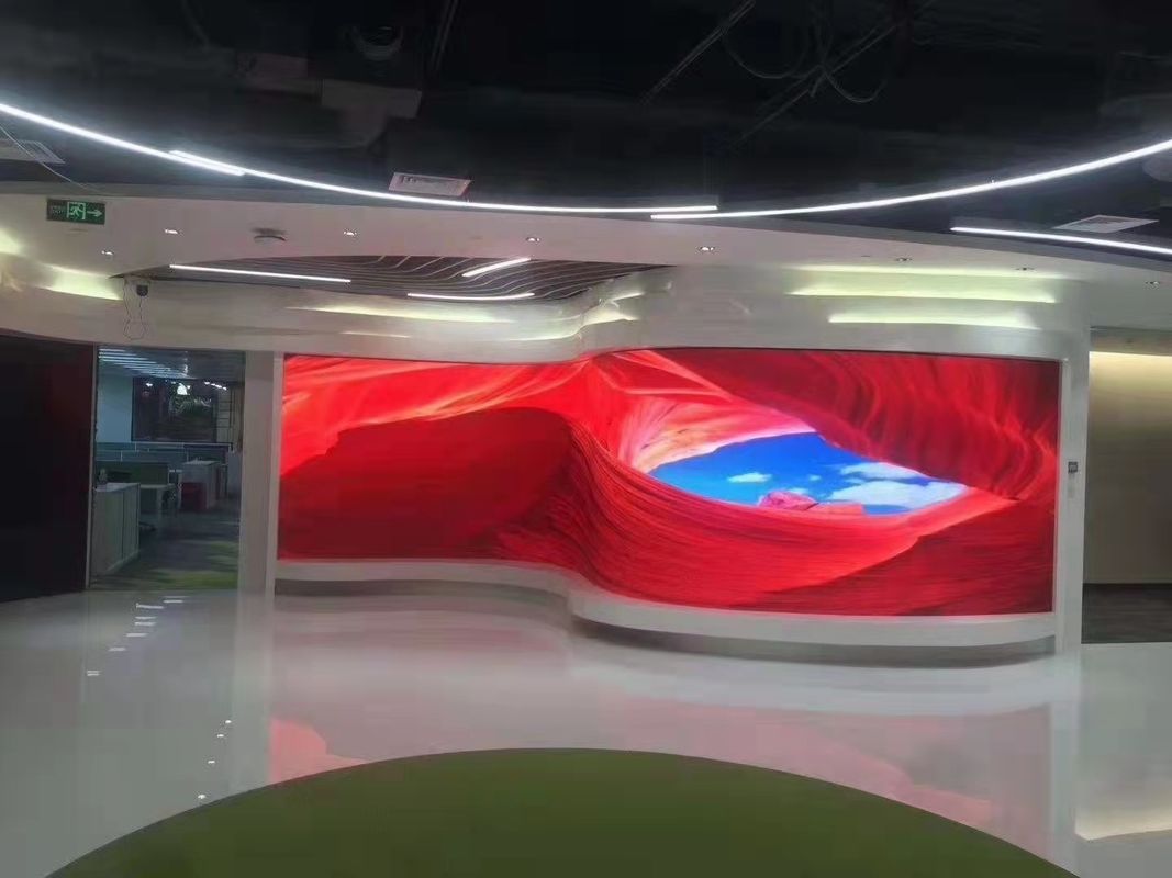 Реклама HD Внутренний светодиодный дисплей Полный цвет 16 бит Яркость